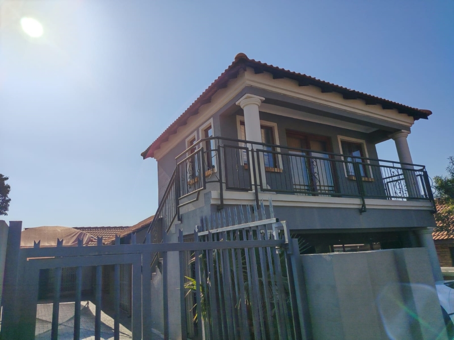 3 Bedroom Property for Sale in Tlhabane West North West